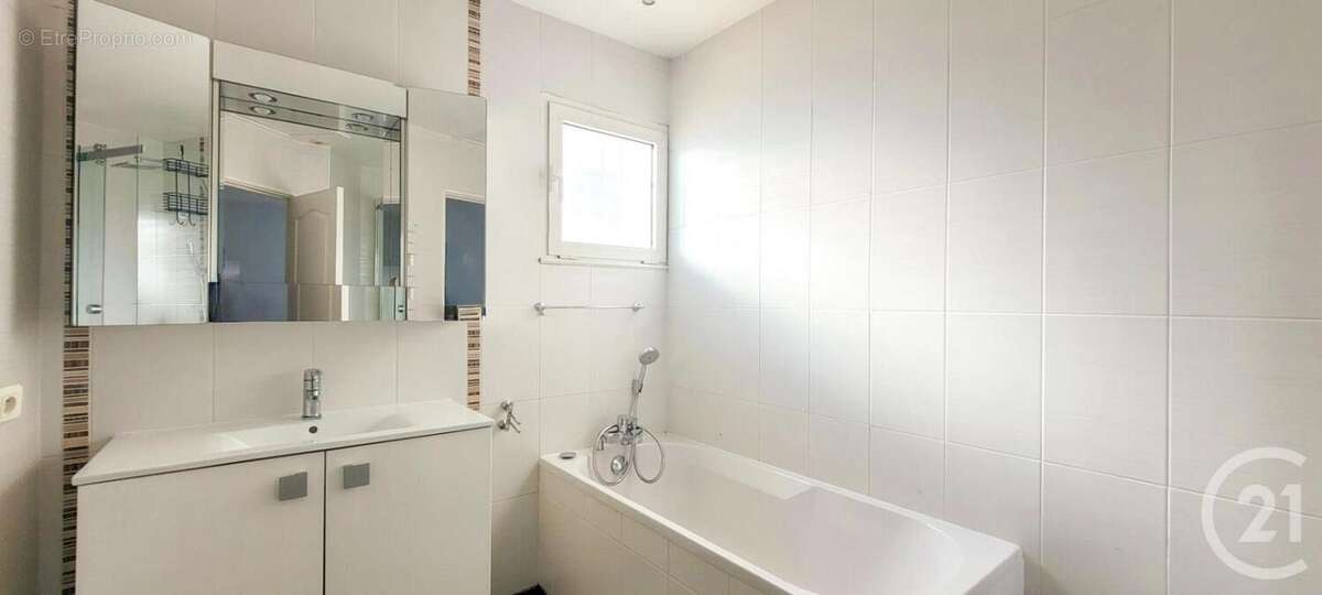 Maison 155 m² à Lattes  - photo 10