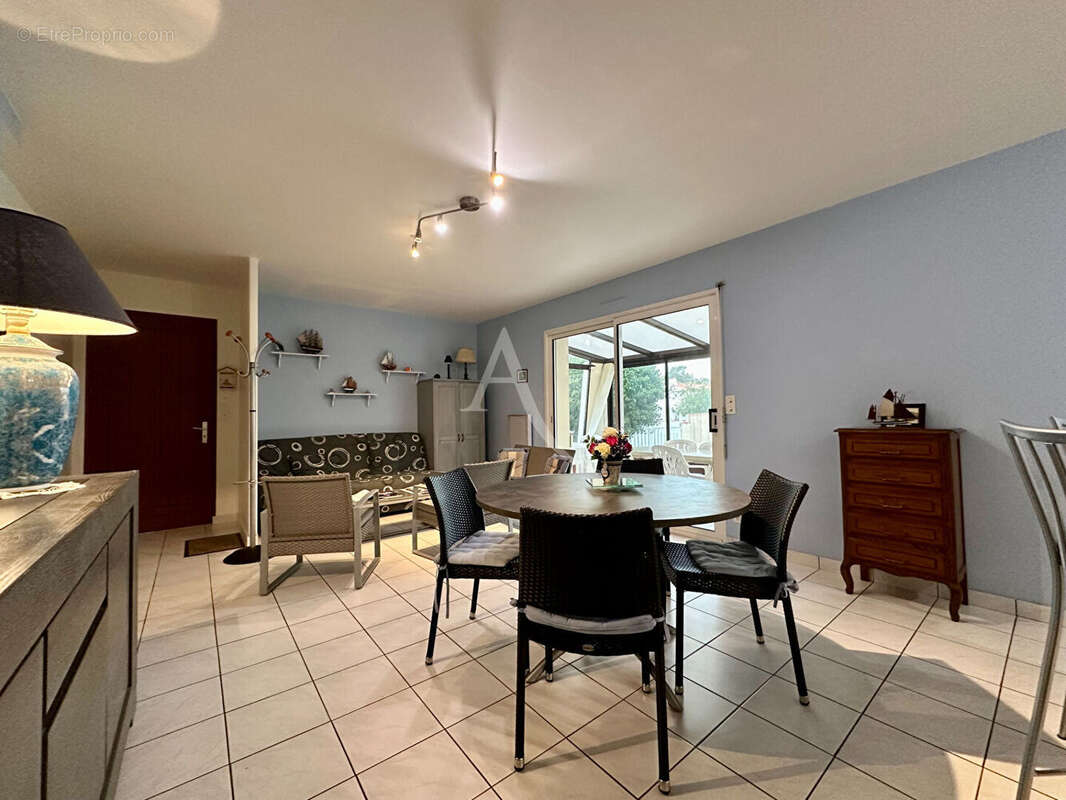 Maison à SAINT-HILAIRE-DE-RIEZ