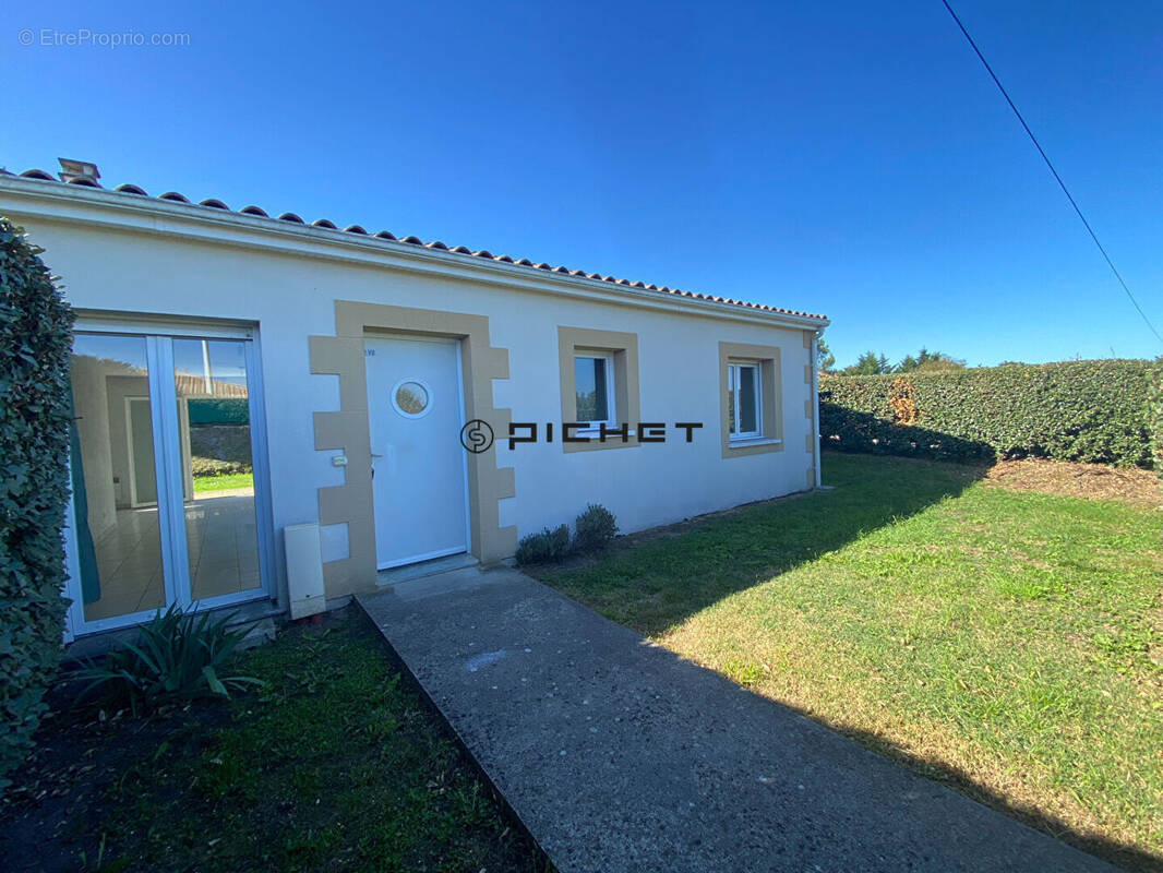 Maison à ARTIGUES-PRES-BORDEAUX