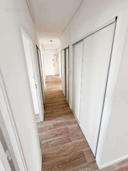 Appartement 86 m² à Illzach  - photo 5