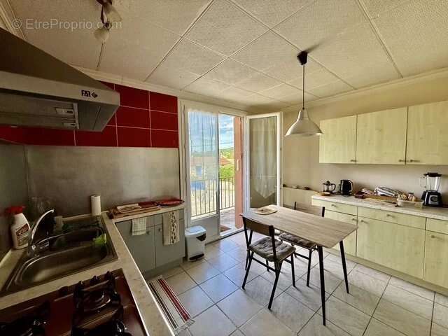 Maison familiale avec jardin et garage - photo 4