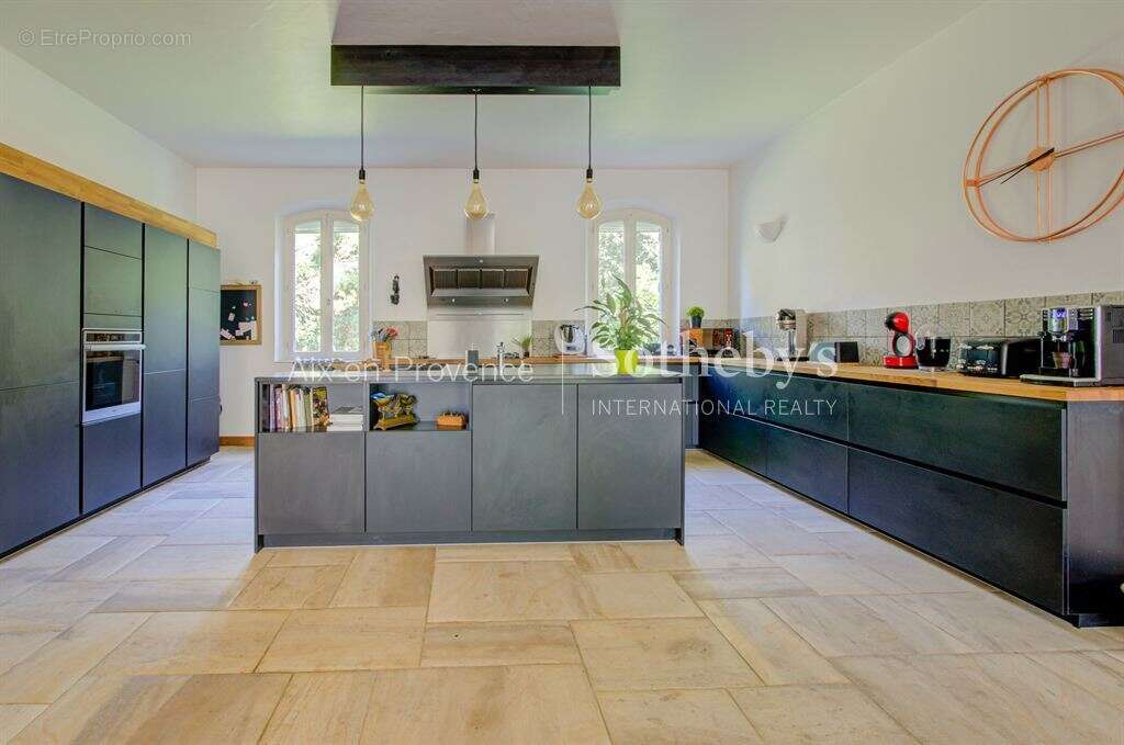 Maison à AIX-EN-PROVENCE