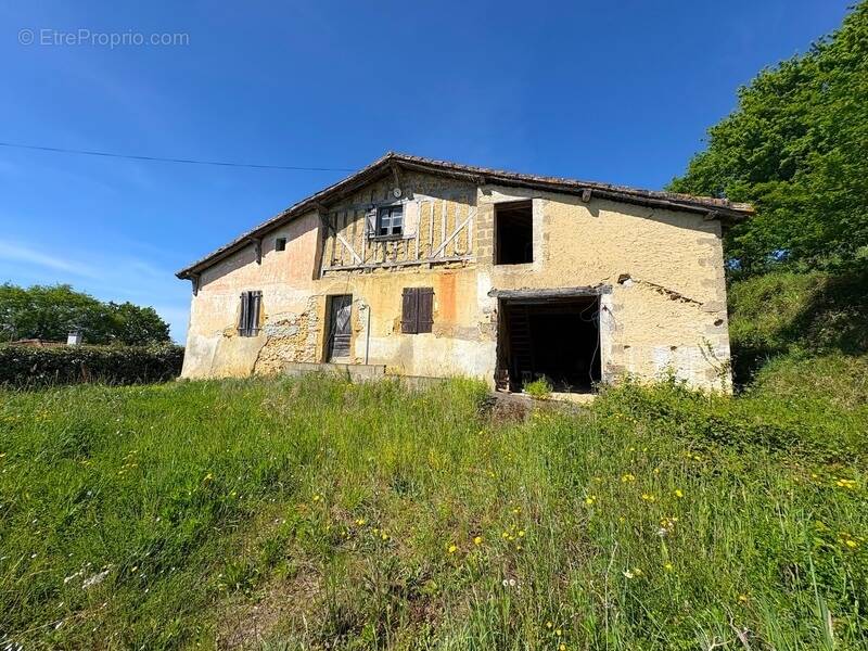 Maison à AIRE-SUR-L'ADOUR