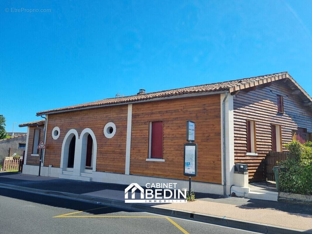 Maison à LE HAILLAN