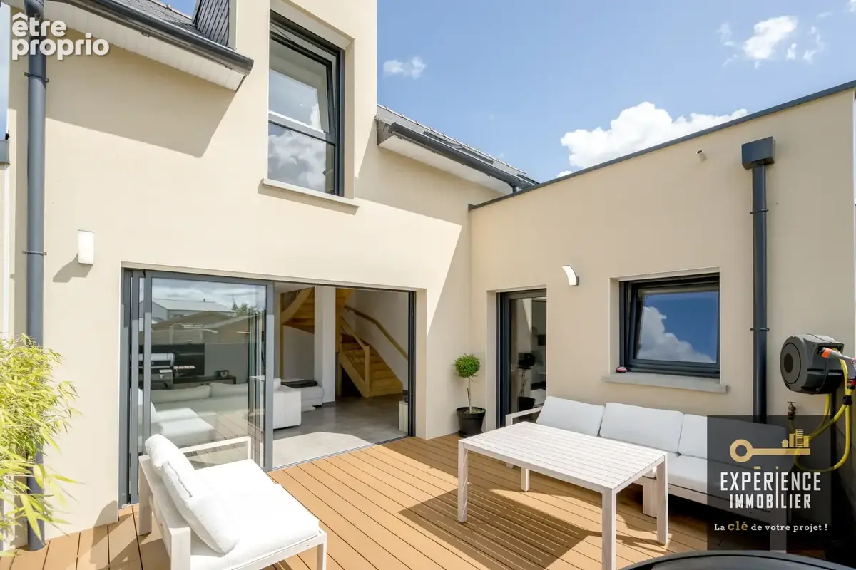 Maison neuve en plein bourg - photo 2