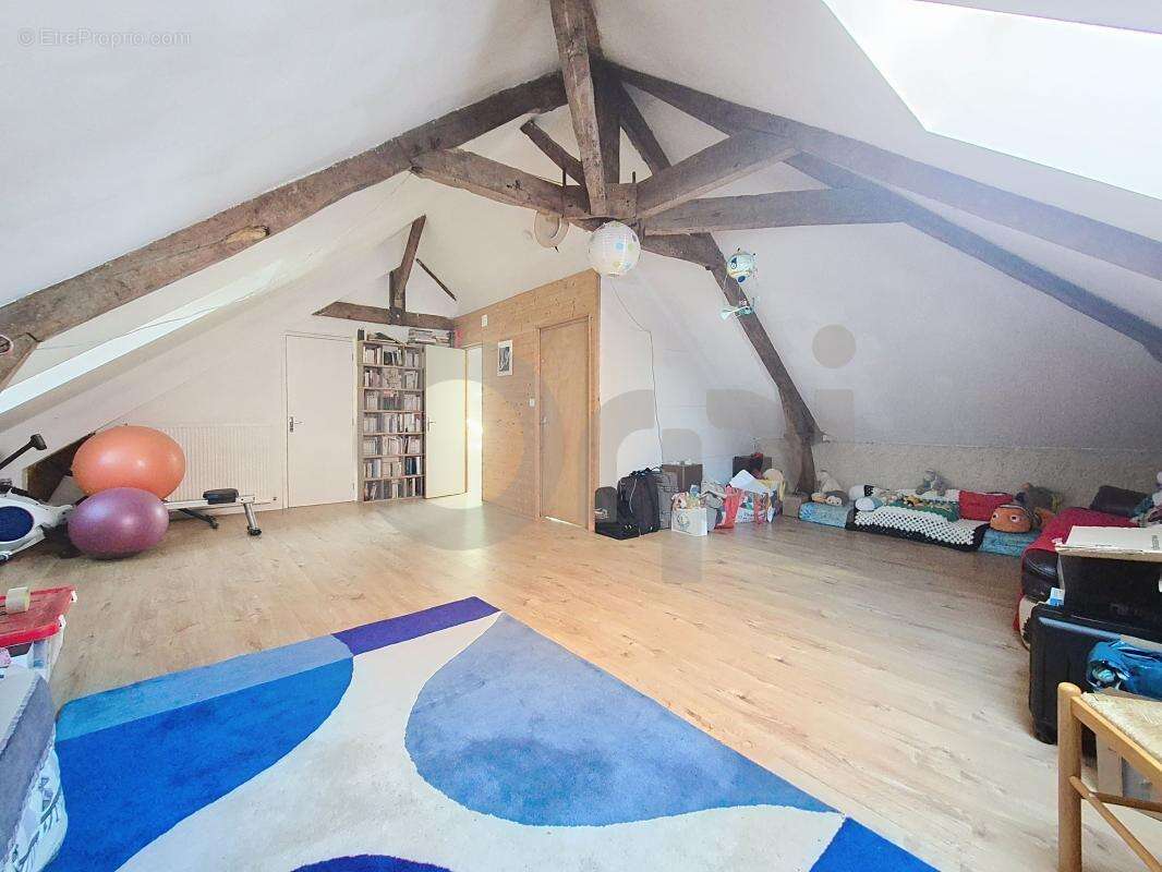 Terrasson-Lavilledieu (24) : maison en pierre 5 chambres avec piscine - photo 14