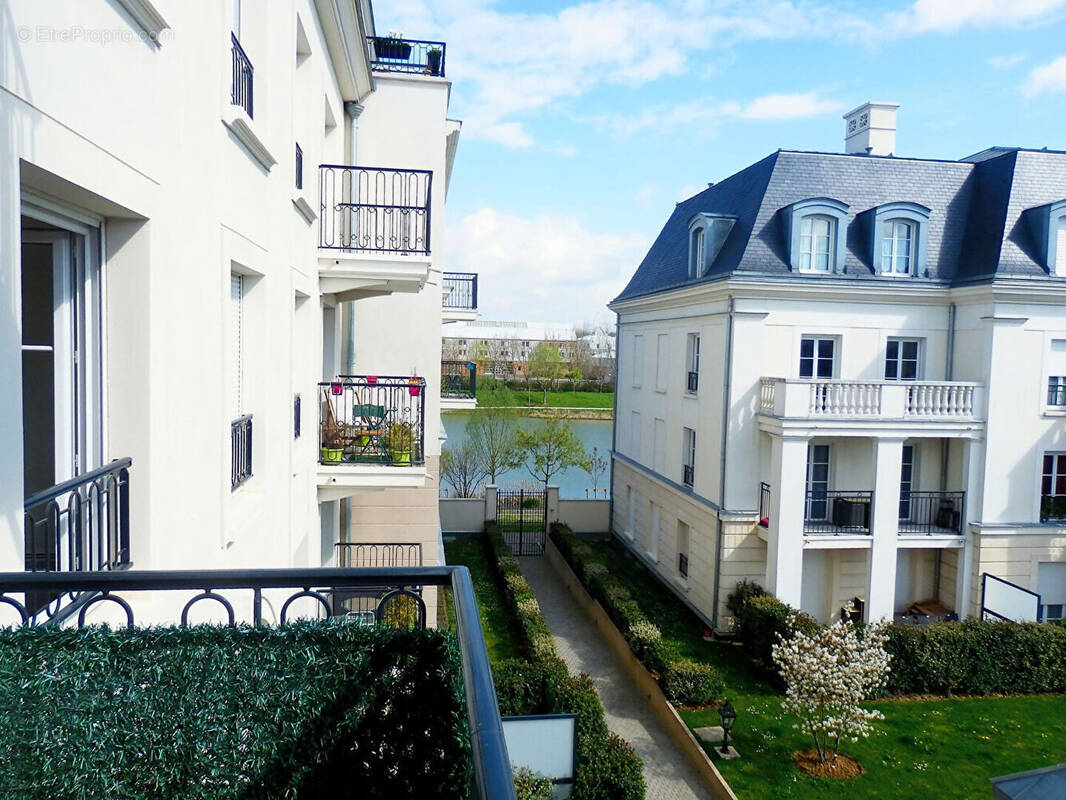 Appartement à SERRIS