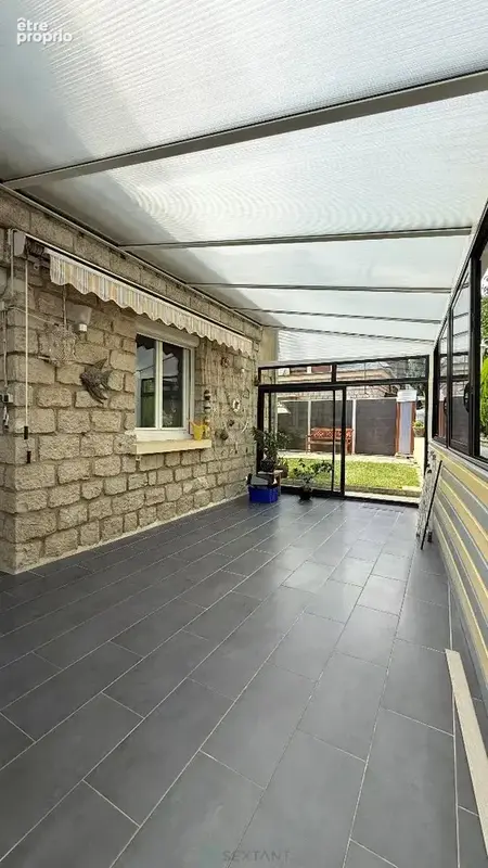 Charmante maison mitoyenne d'un côté atypique au cur d'Orival, en bord de Seine - photo 12