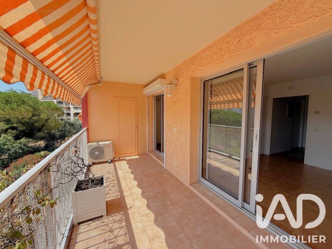 Photo 1 - Appartement à LE CANNET