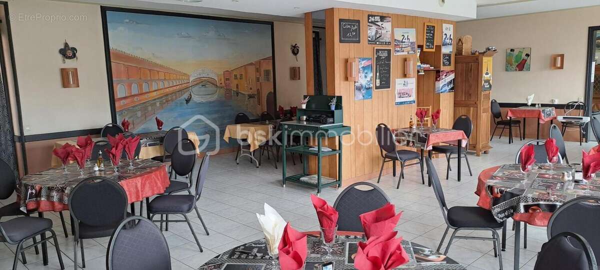Local d'activité de 650 m2 à Le Lude - photo 6
