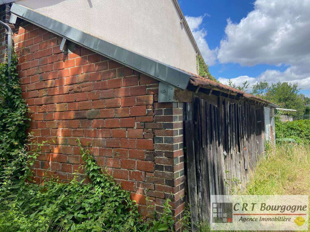 Maison à CHAMPIGNELLES