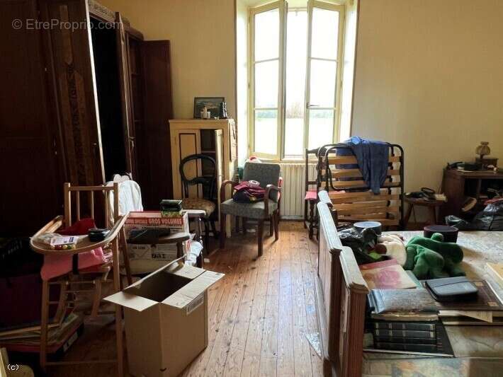 Maison à SAUZE-VAUSSAIS