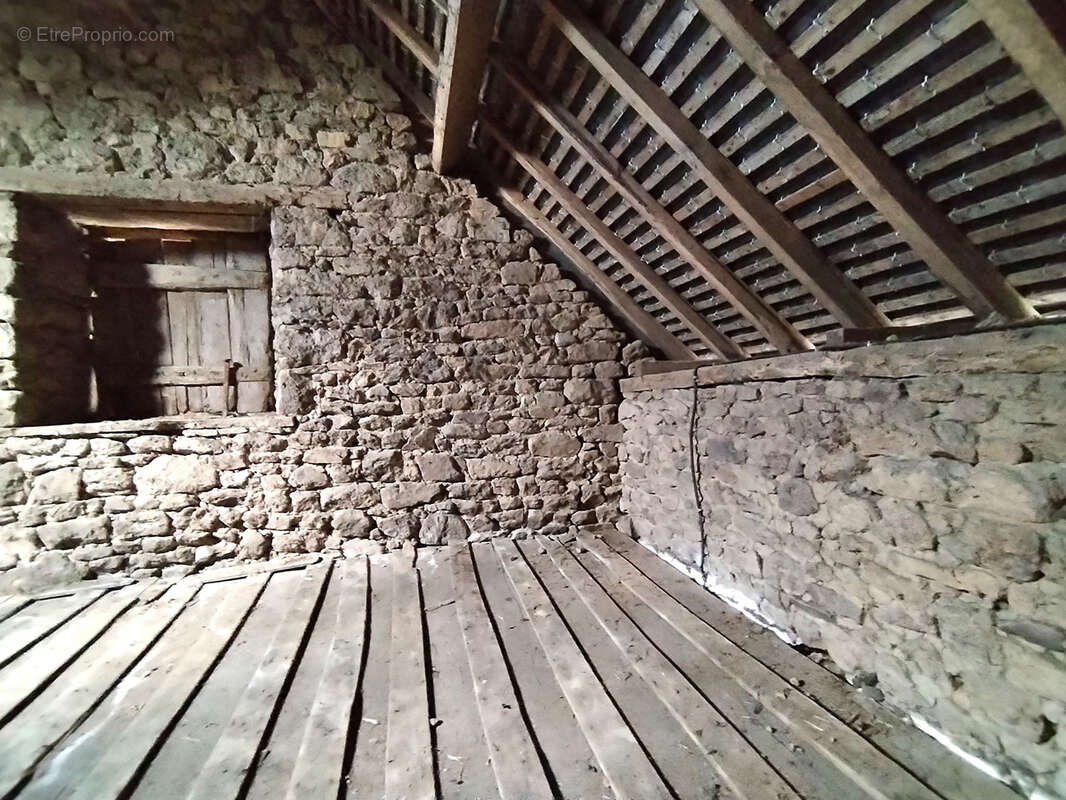 Maison à ROMAGNE
