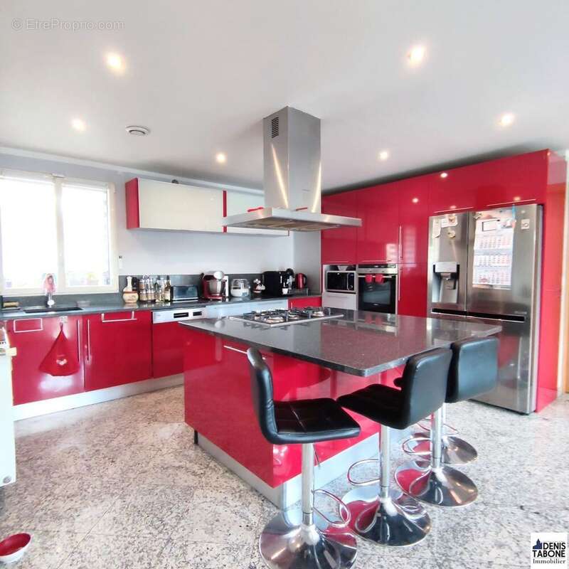 Maison à MONTLIGNON