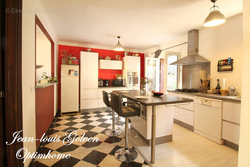 Maison à SAINT-HIPPOLYTE-DU-FORT