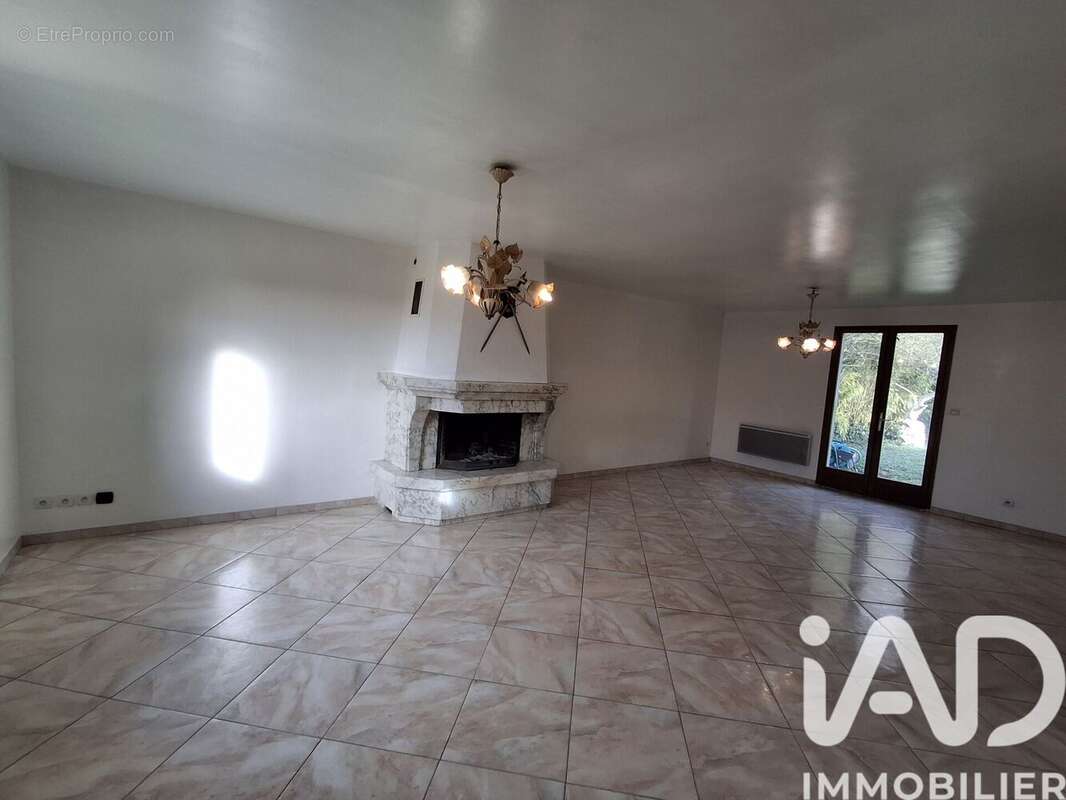 Photo 3 - Maison à CHARMONT-EN-BEAUCE