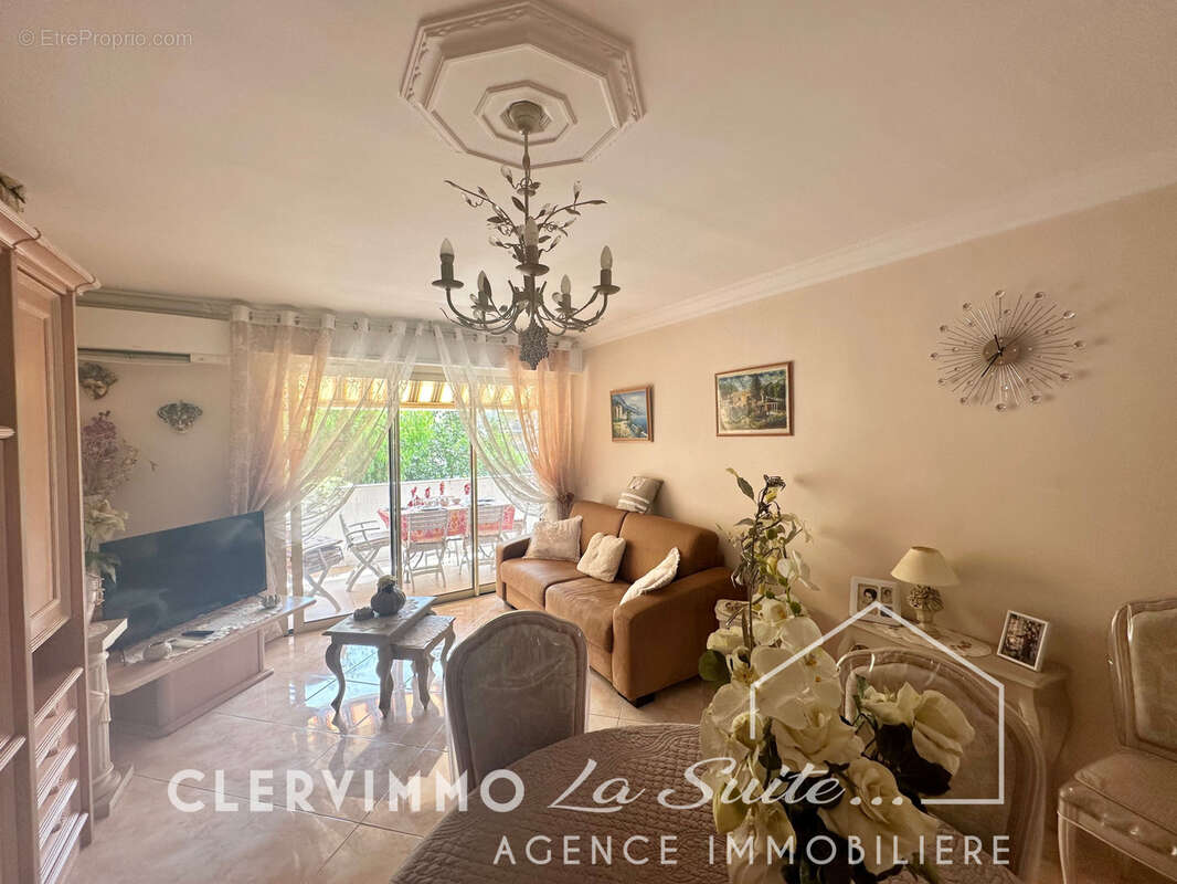 Viager occupé appartement t2 cavalaire-sur-mer centre ville - photo 2
