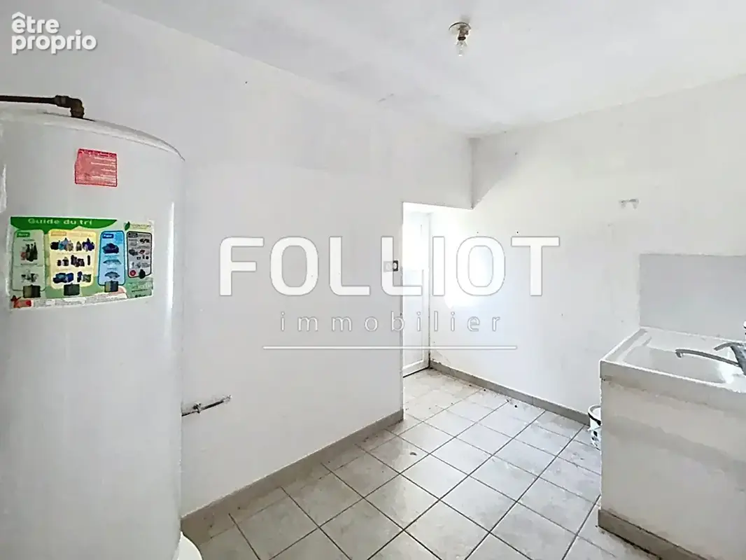 A vendre Maison en bon état avec vie de plain-pied et grand terrain - photo 6
