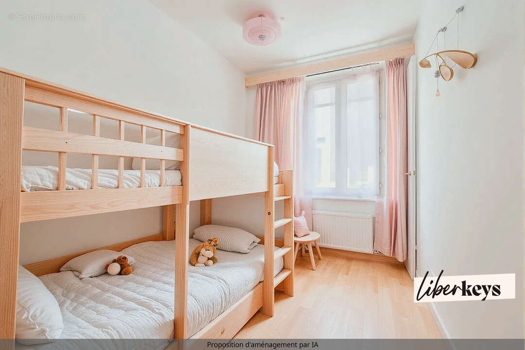 Appartement à SAINT-CHAMAS
