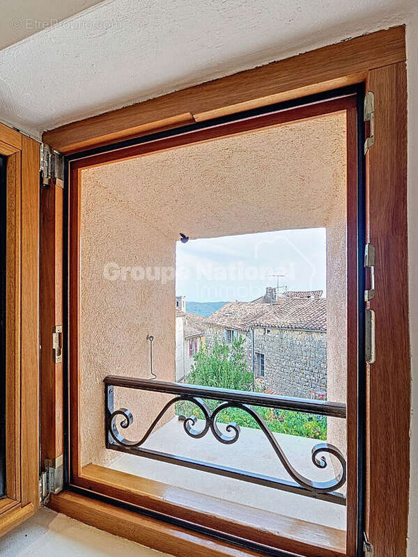 FAYENCE  -  Maison de village de 142m² avec jardin et terrasse - photo 9