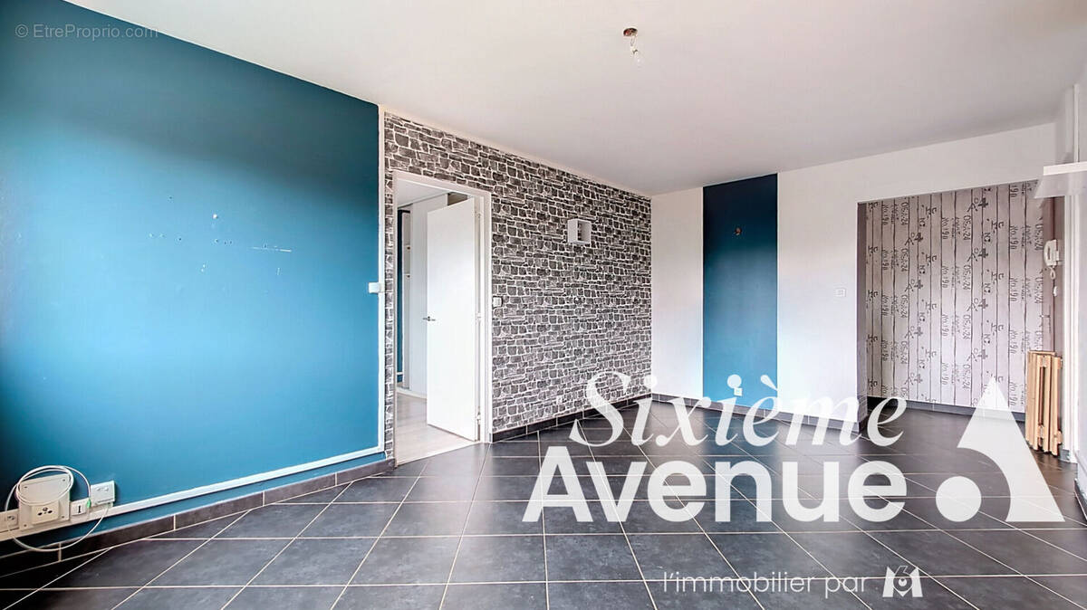 Appartement à SAINT-PRIEST