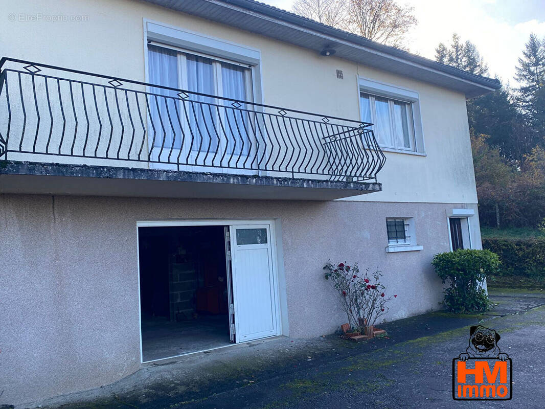 Maison à SAINT-MARTIN-SAINTE-CATHERINE