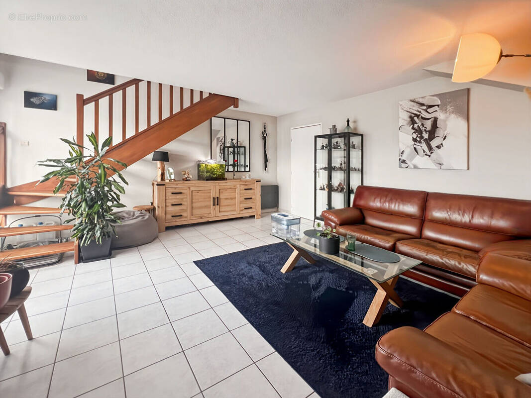 Appartement à DAMMARIE-LES-LYS