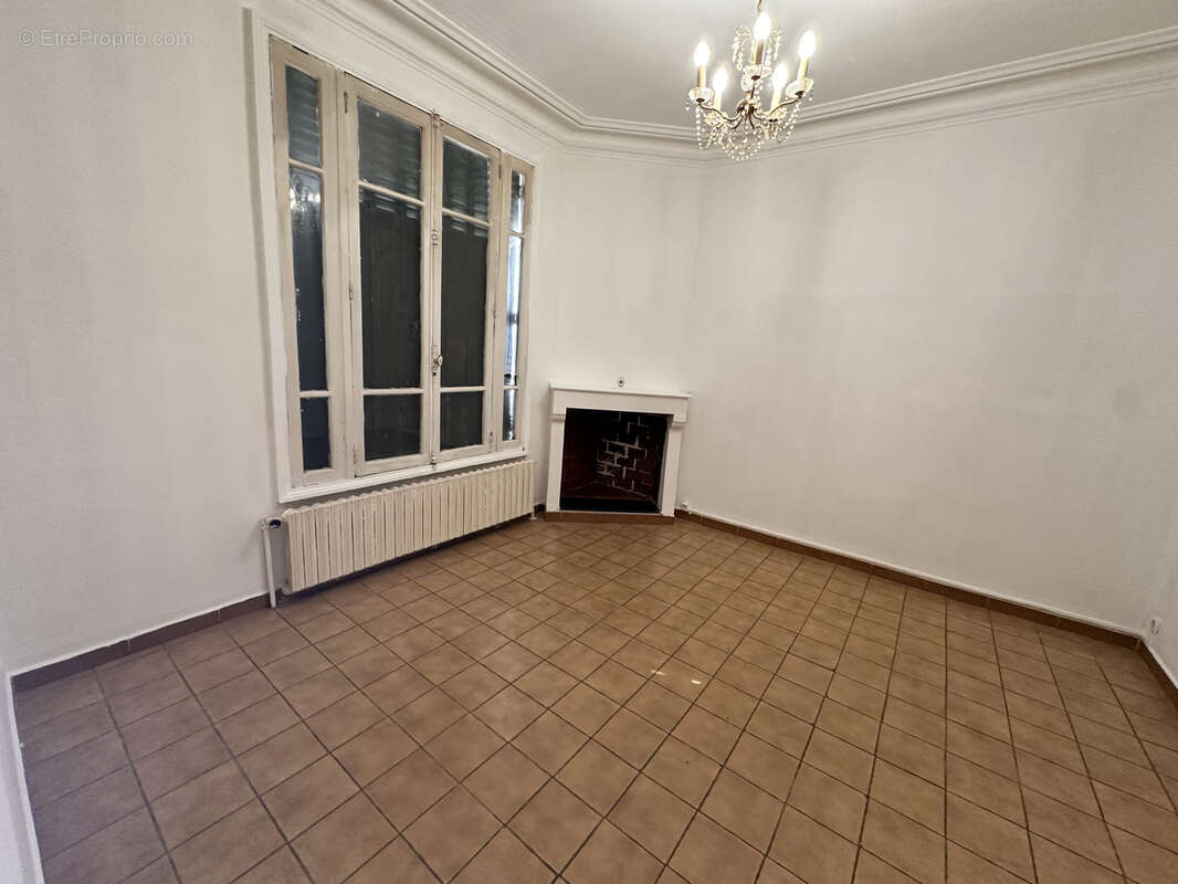 Maison à STAINS