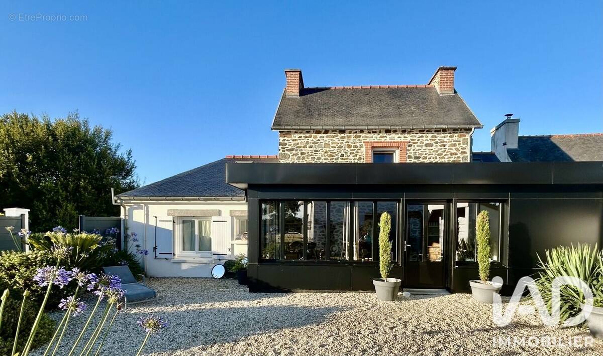 Photo 1 - Maison à ETABLES-SUR-MER