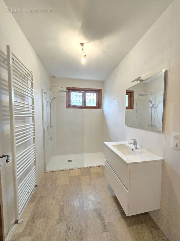 Maison à FRANCHEVILLE