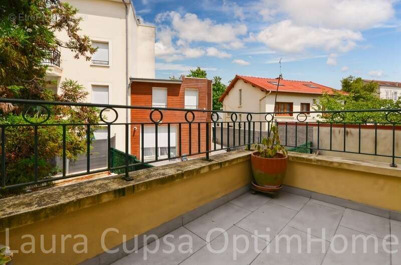 Appartement à LIVRY-GARGAN