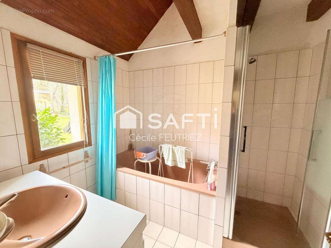 Maison 150 m² à Argentat  - photo 9