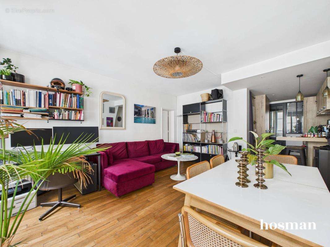 Appartement à PARIS-17E