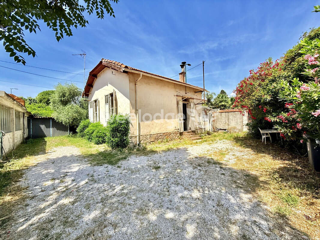 Maison à LA GARDE