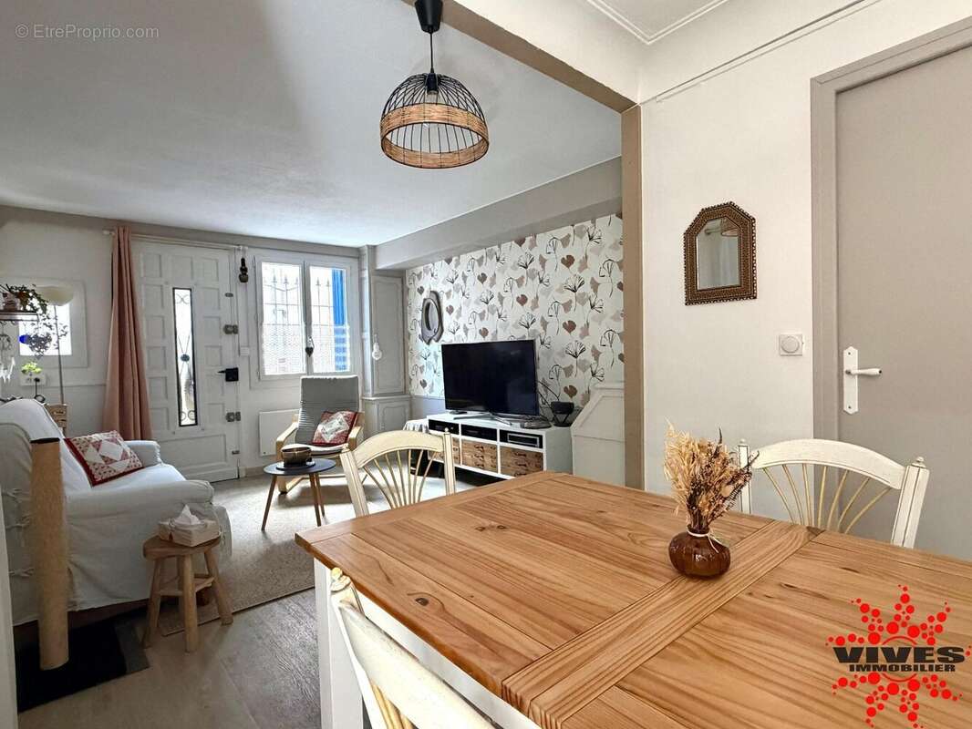 Maison à SERVIAN