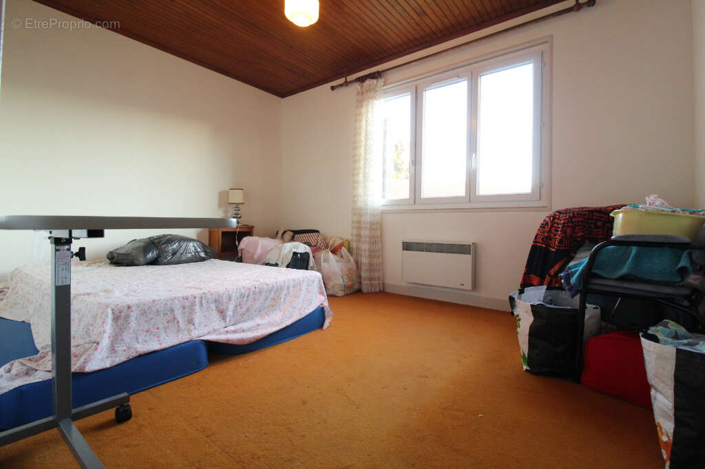 Maison à CHATEAUNEUF-EN-THYMERAIS