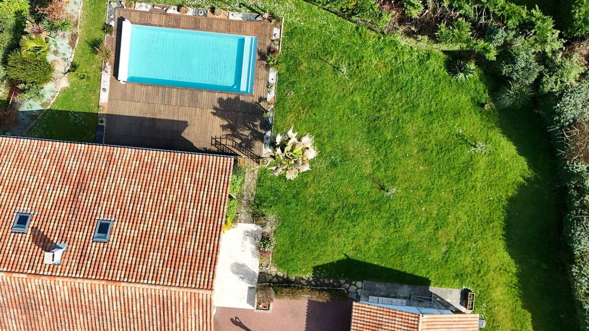 Maison à MOUGUERRE