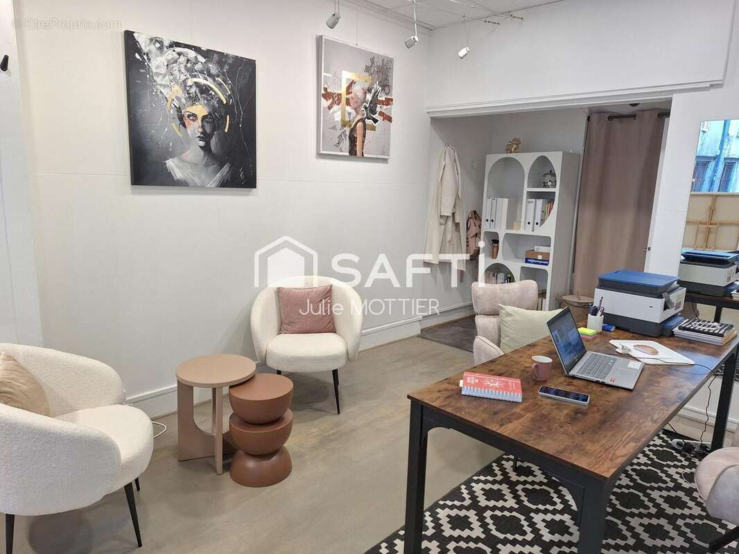 Commerce 20 m² à La Rochelle  - photo 2