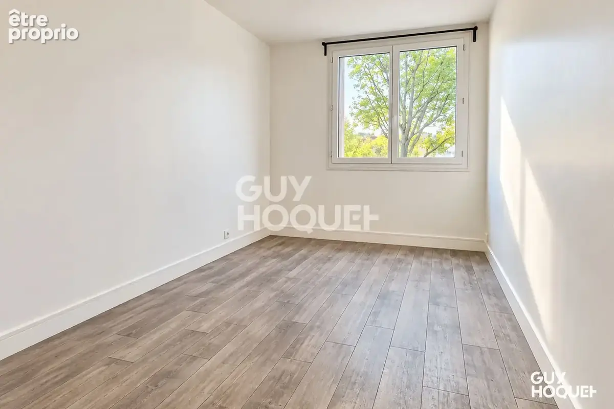 Rare sur le secteur : 6 pièces familial de 105 m² avec loggia - photo 11