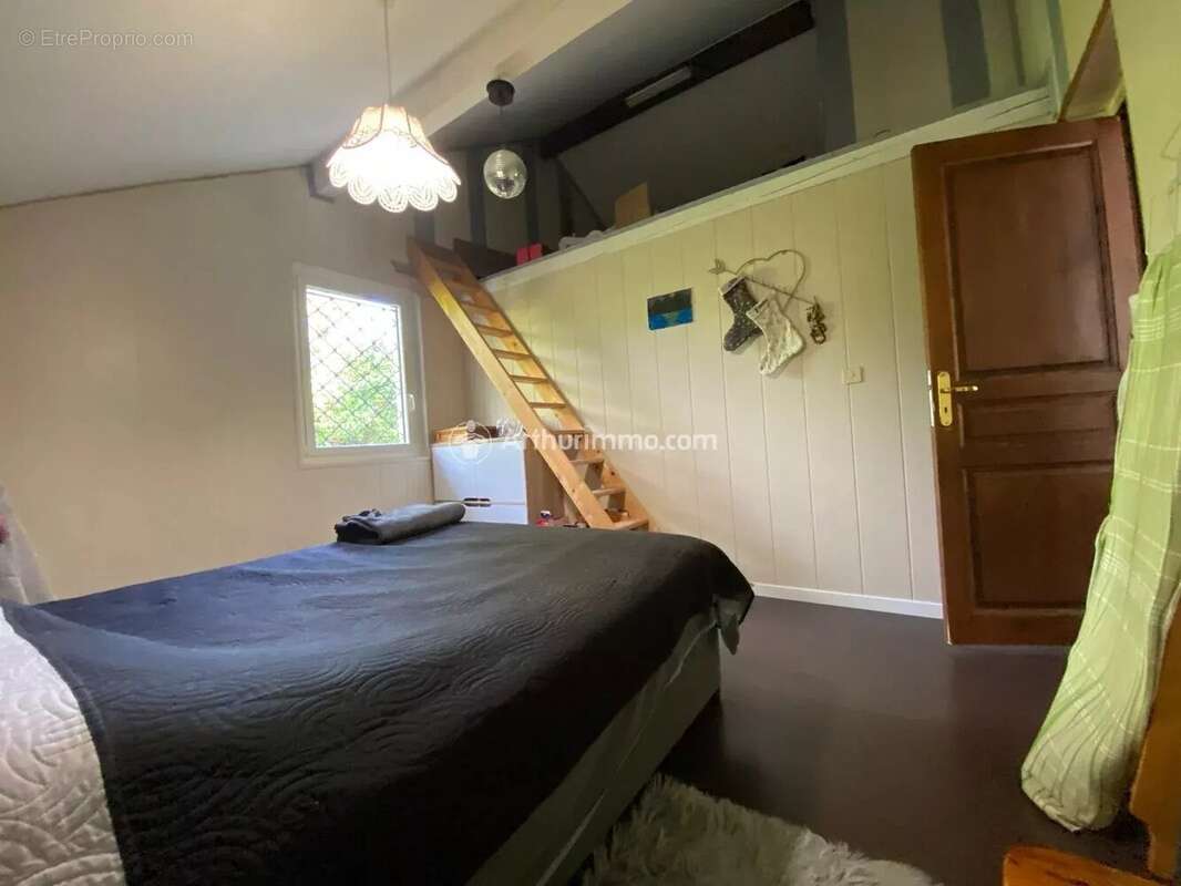 Maison à NEUVECELLE