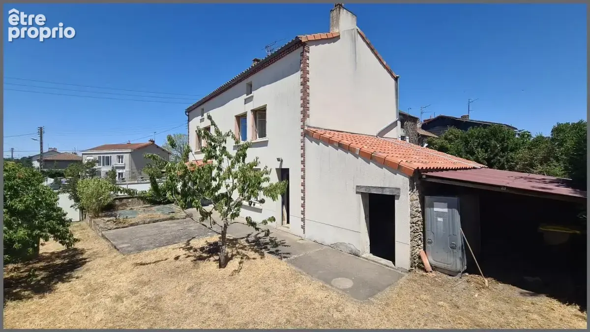 Maison à BRESSUIRE
