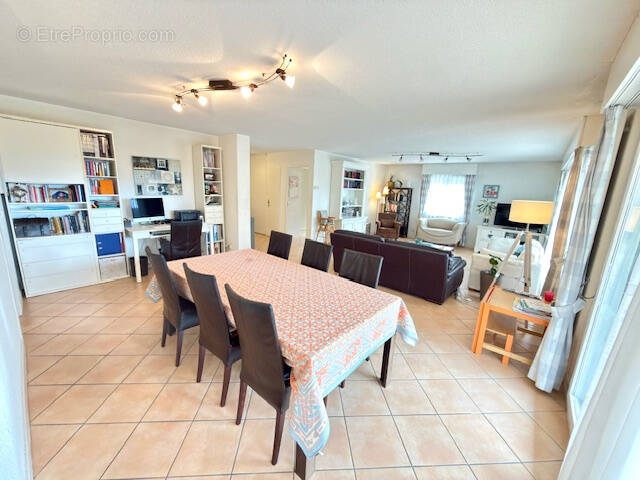 Appartement à FERNEY-VOLTAIRE