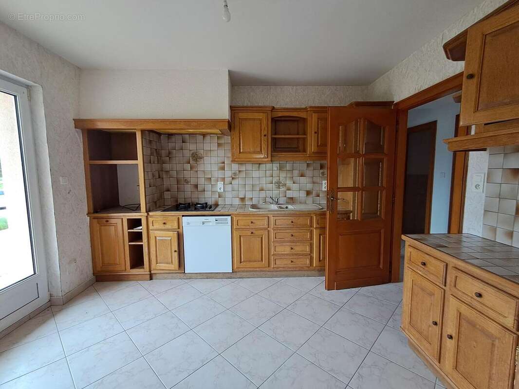Photo 4 - Maison à ESMOULIERES