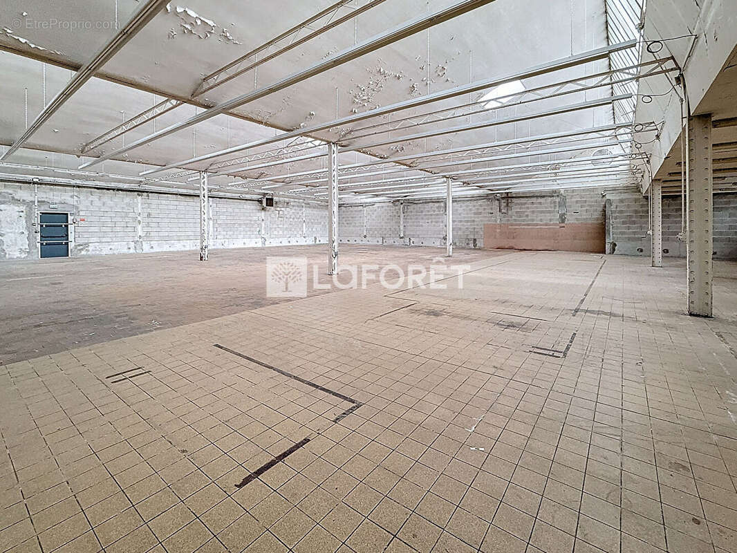 Commerce à CHALONS-EN-CHAMPAGNE