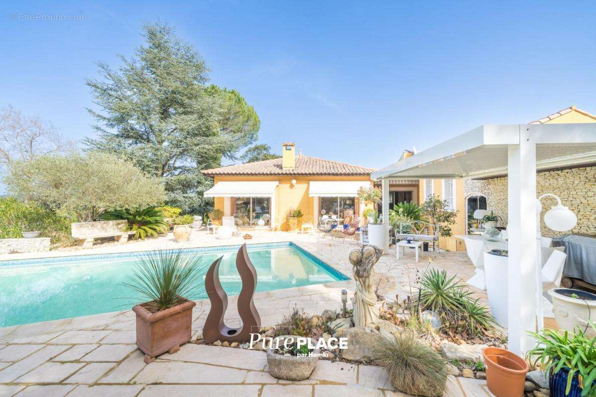 Propriété T5 de 166 m² à Boisseron 34160 - photo 2