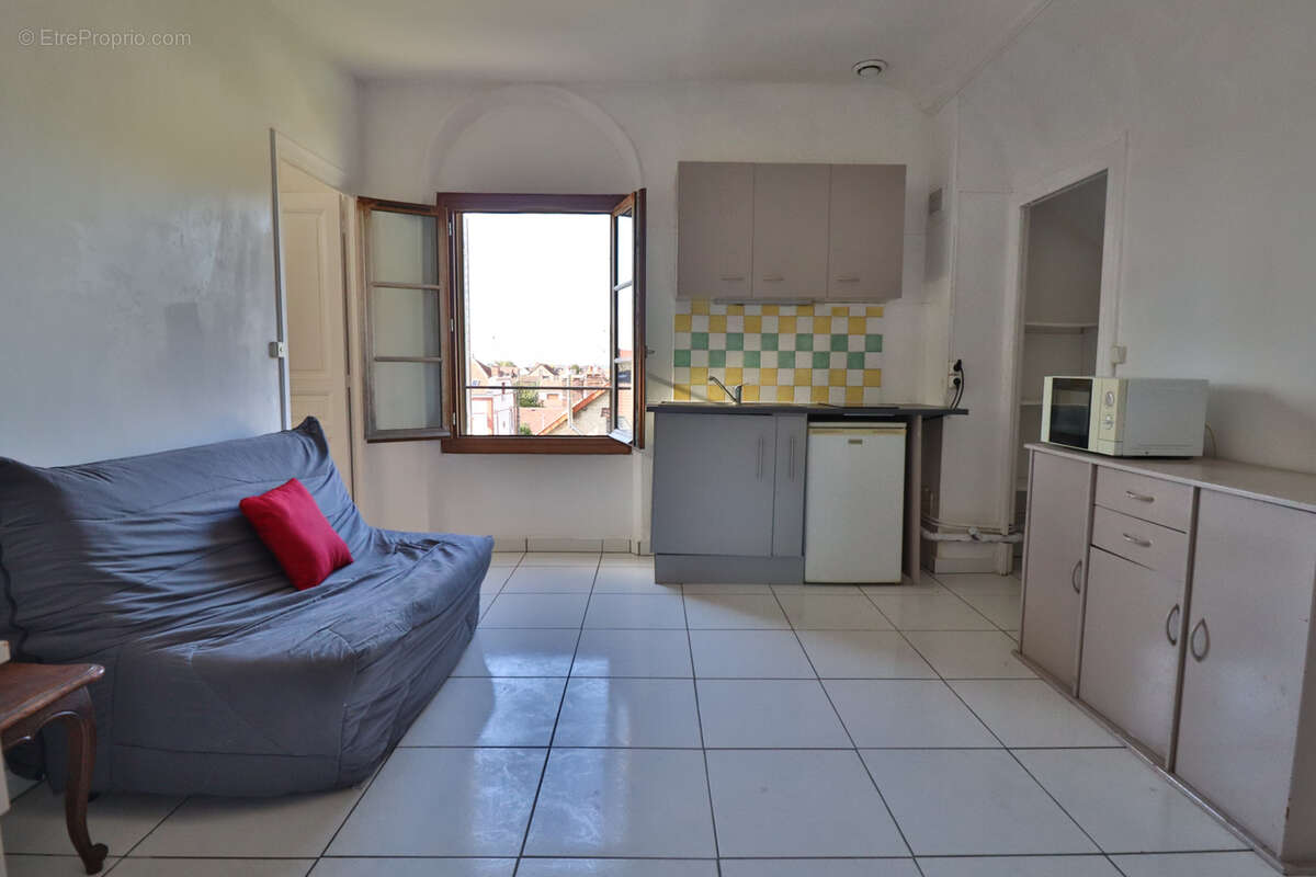 Appartement à SAINTE-SAVINE