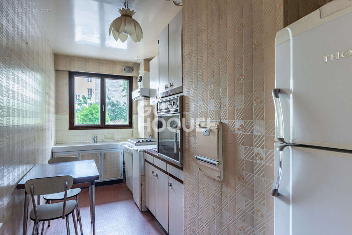 Appartement à PARIS-12E