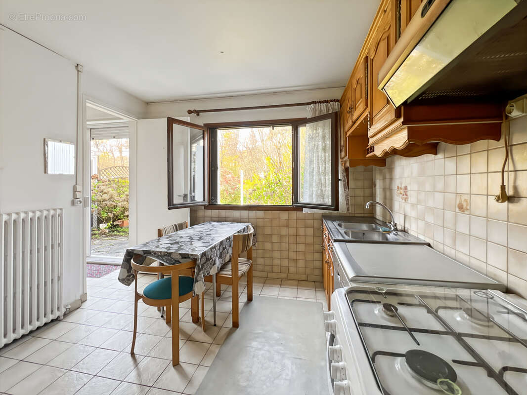 Maison à BIEVRES