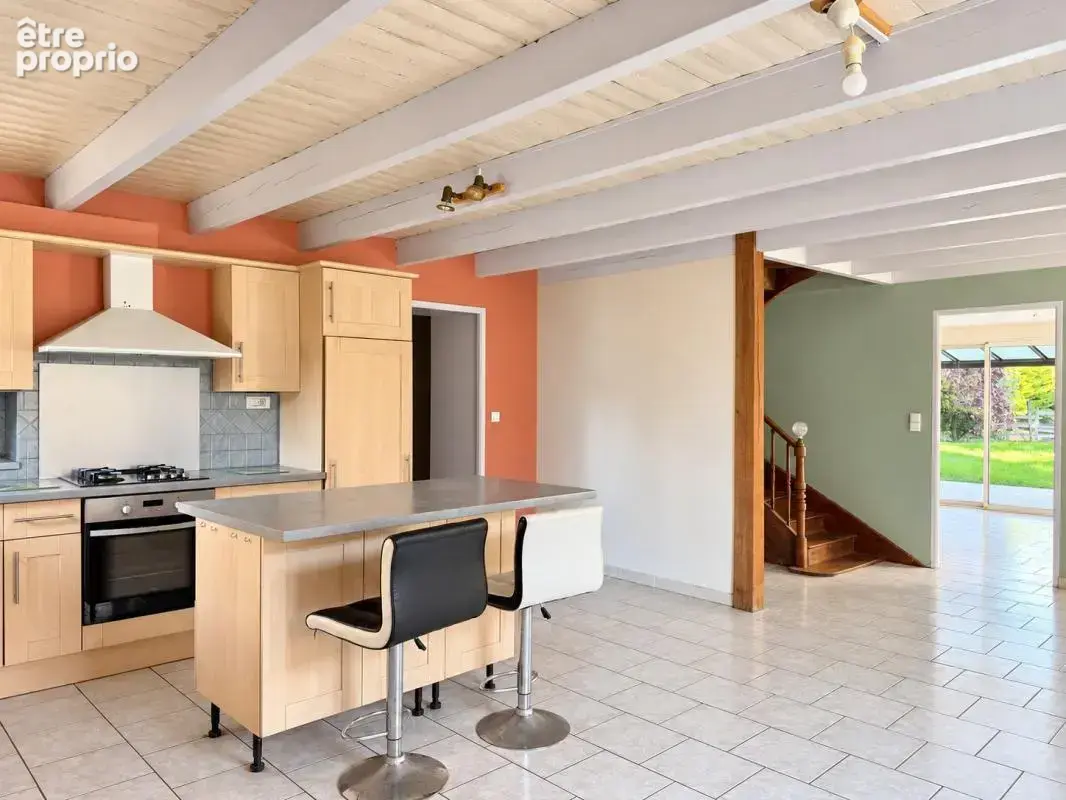 Fouqueure   maison de 154 m2 avec grange et terrain de 6 900 - photo 2
