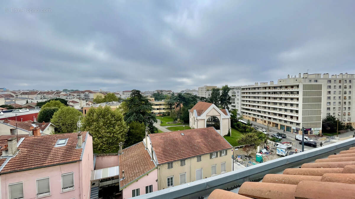 Appartement à VILLEURBANNE